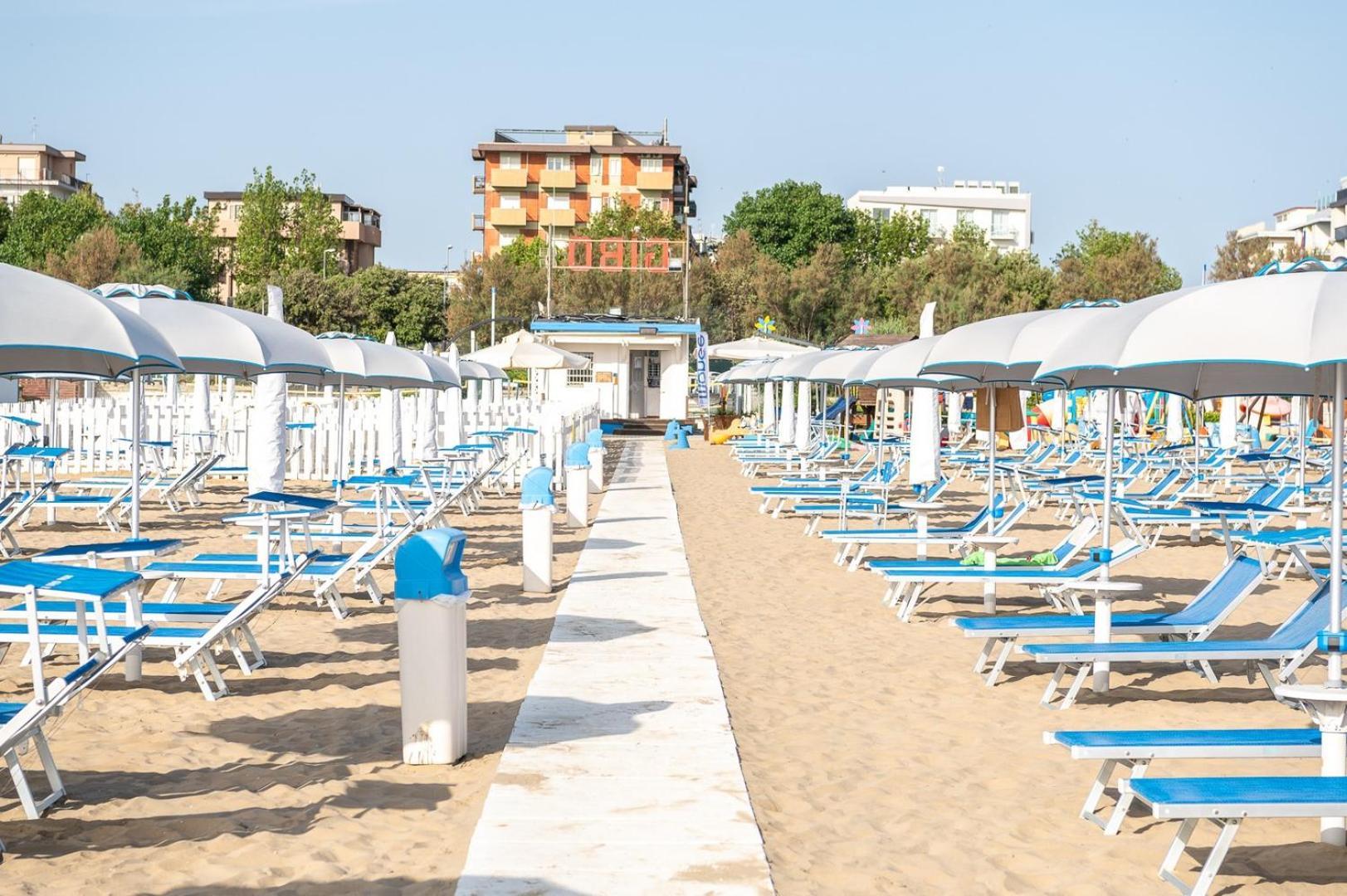 Hotel Mara Rimini Exterior foto